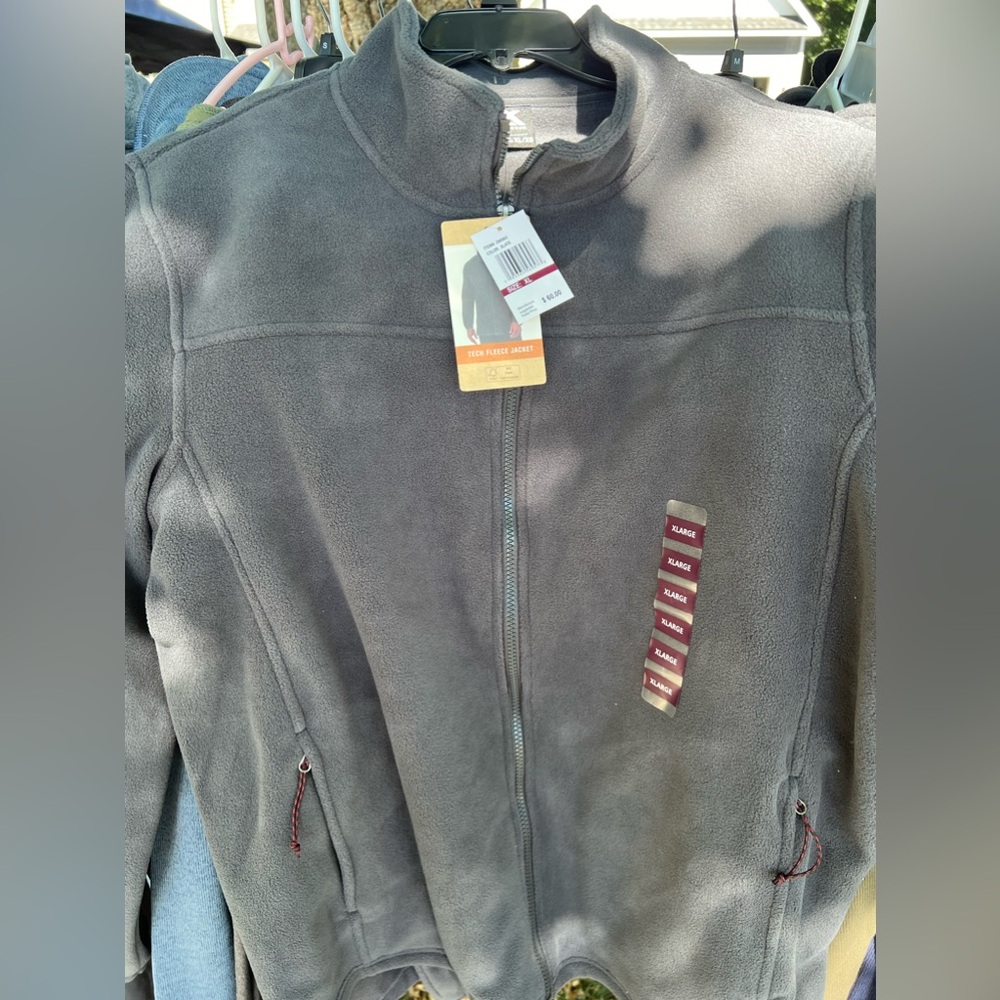 Nwt zeroxposure Grey fleece